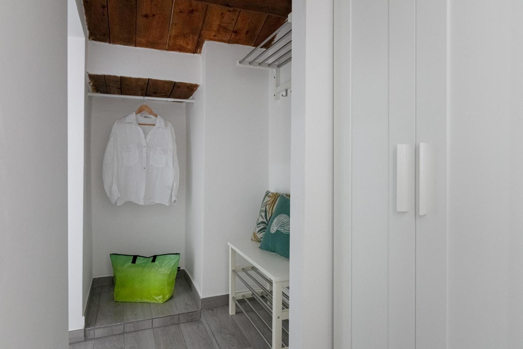 Dea Apartrooms Termoli Bagian luar foto