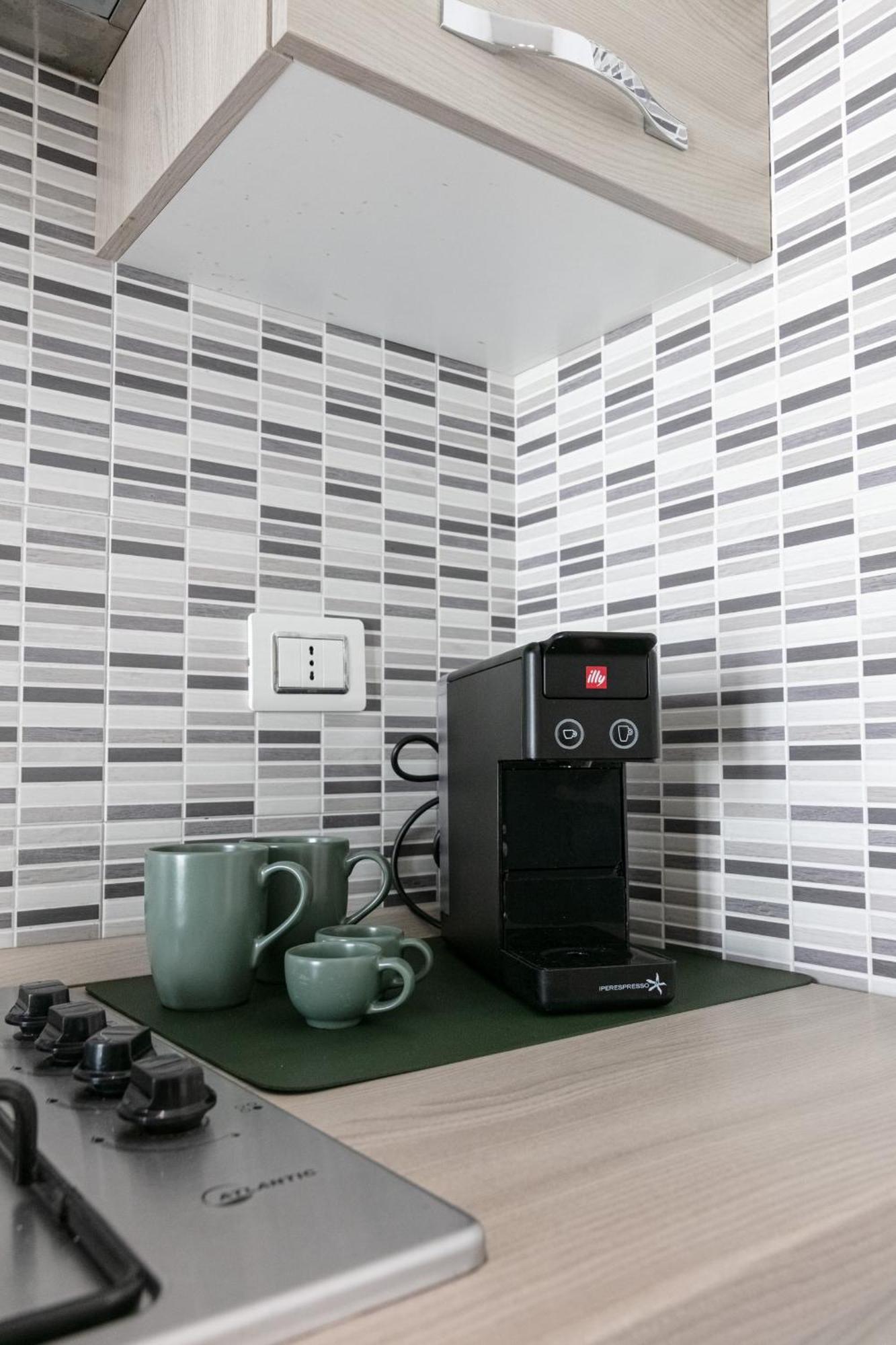 Dea Apartrooms Termoli Bagian luar foto